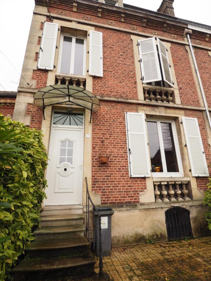拉昂Elegant Bourgeoise Style House With Garden别墅 外观 照片